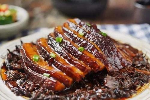 梅菜扣肉爆料现场视频,烹饪过程大公开